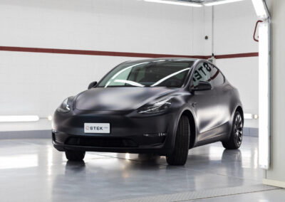 Tesla Model Y — Cambio colore e protezione con PPF